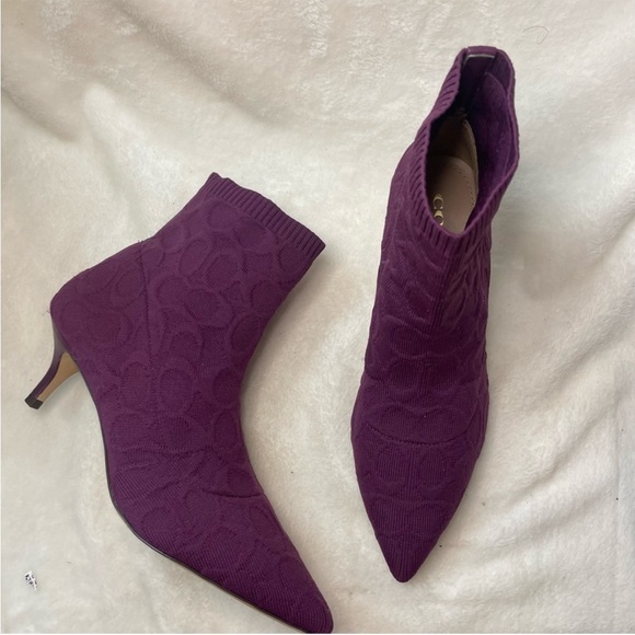 COACH Jade Logo Monogram Blackβ Knit Sock Ankle Booties Sz US 7.5 B 221 - Picture 10 of 13